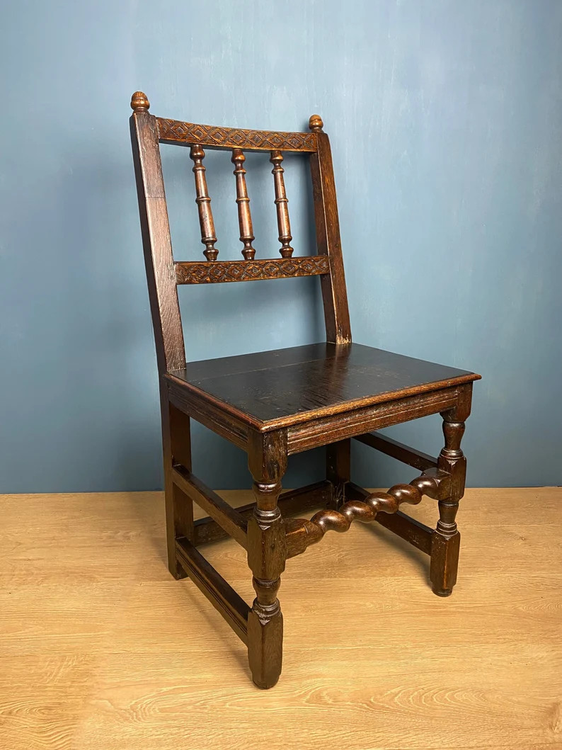 Antique Carved Hall Chair in Oak | Etsy (UK)