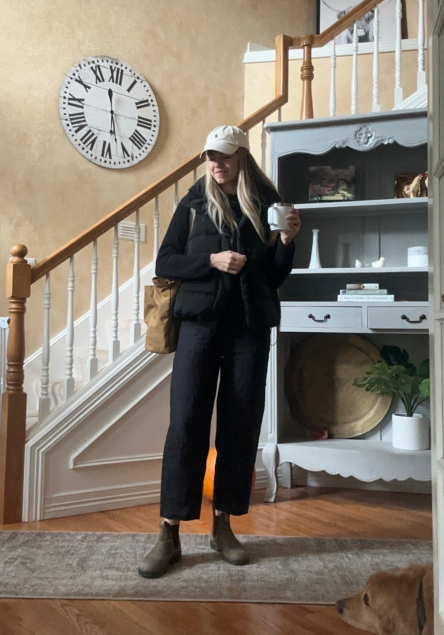 Casual yet elevated mom look!
Pants are TTS. Size up in the sweater!