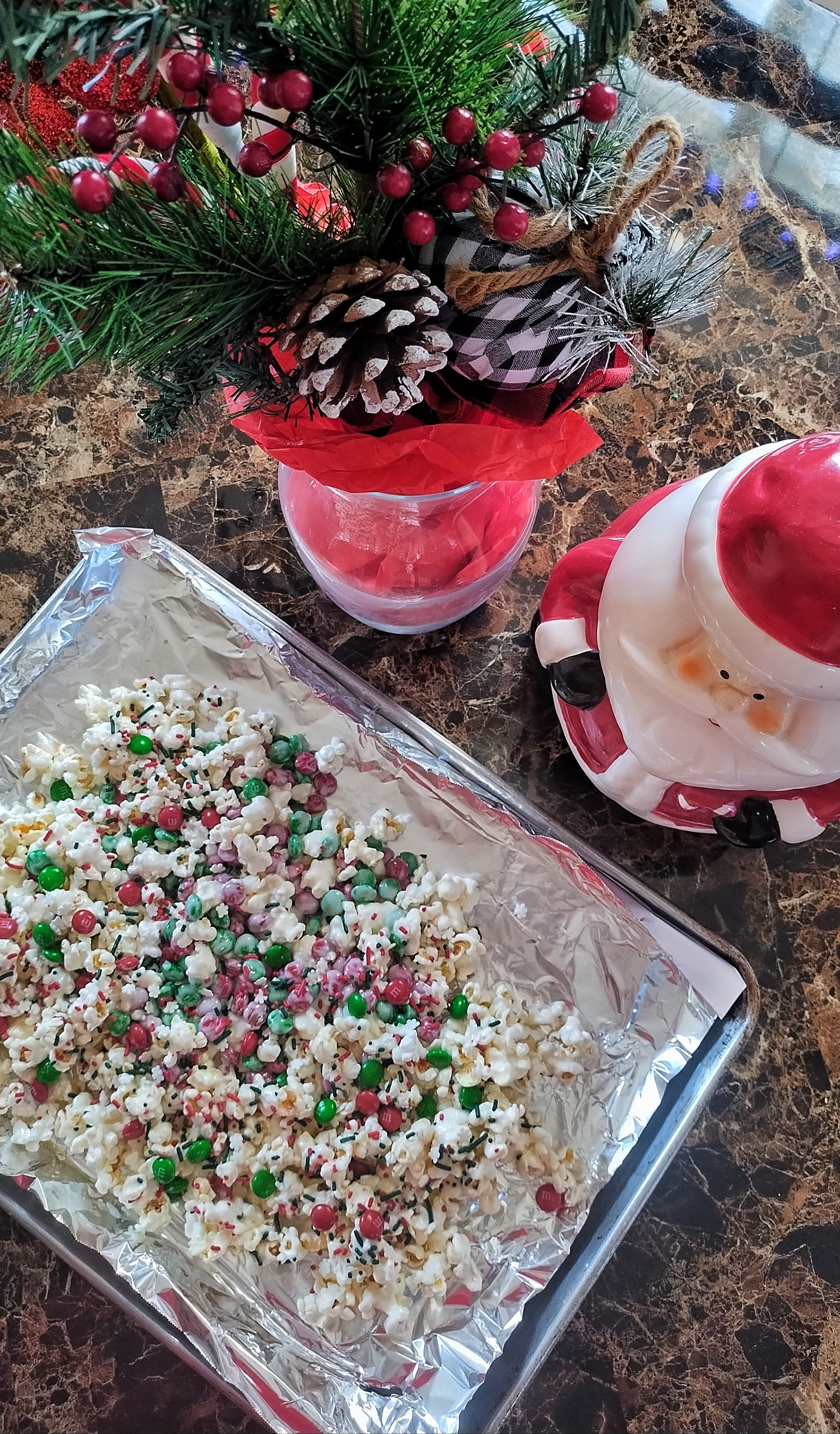 My sister is still enjoying her microwavable popcorn maker I gave her for Christmas last year.🍿She made us festive Christmas popcorn to snack on while we wait for our Christmas ham dinner.😁🦌🎅🏾🎄

#LTKfoodie #LTKdayinmylife #LTKHoliday