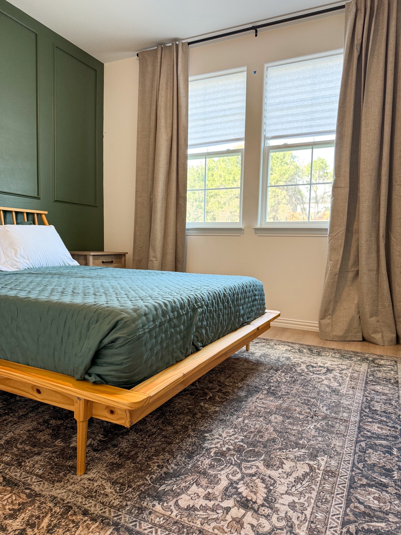 Quality bedroom on a budget! 

Pottery Barn look at an affordable price.  I took a lot of time and care finding these affordable items for the perfect moody quest bedroom! 

Curtain color: Linen
Duvet cover: Dark green 
Rug size: 8x10 

#bedding #curtains #interiordesign #moodybedroom #rug #washable rug 

#LTKWedding #LTKHome #LTKFamily