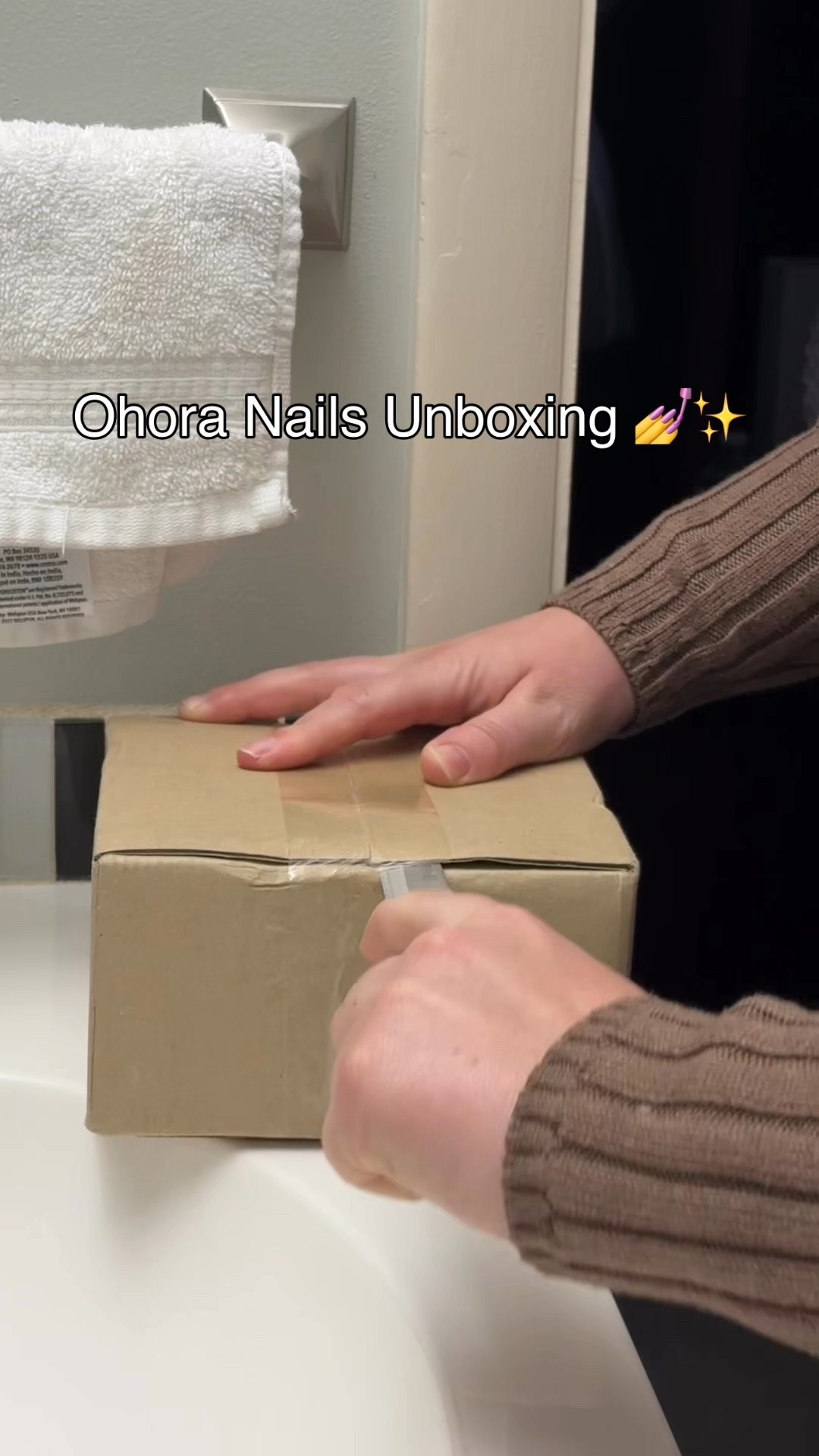 Obsessed with my new Ohora gel nails 💅✨At-home self-care just got so much easier! Which shade should I try first? 

#ohoranails #gelnails #ohora #selfcare

#LTKBeauty