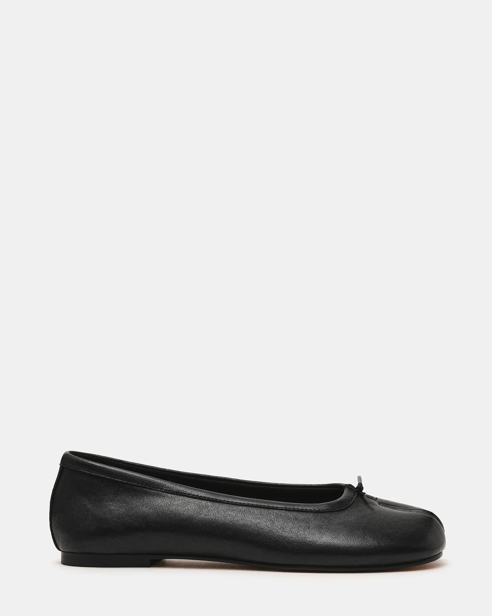 CALICO Black Leather Split-Toe Tabi Ballet Flat | Women's Designer Flats | Steve Madden (Canada)