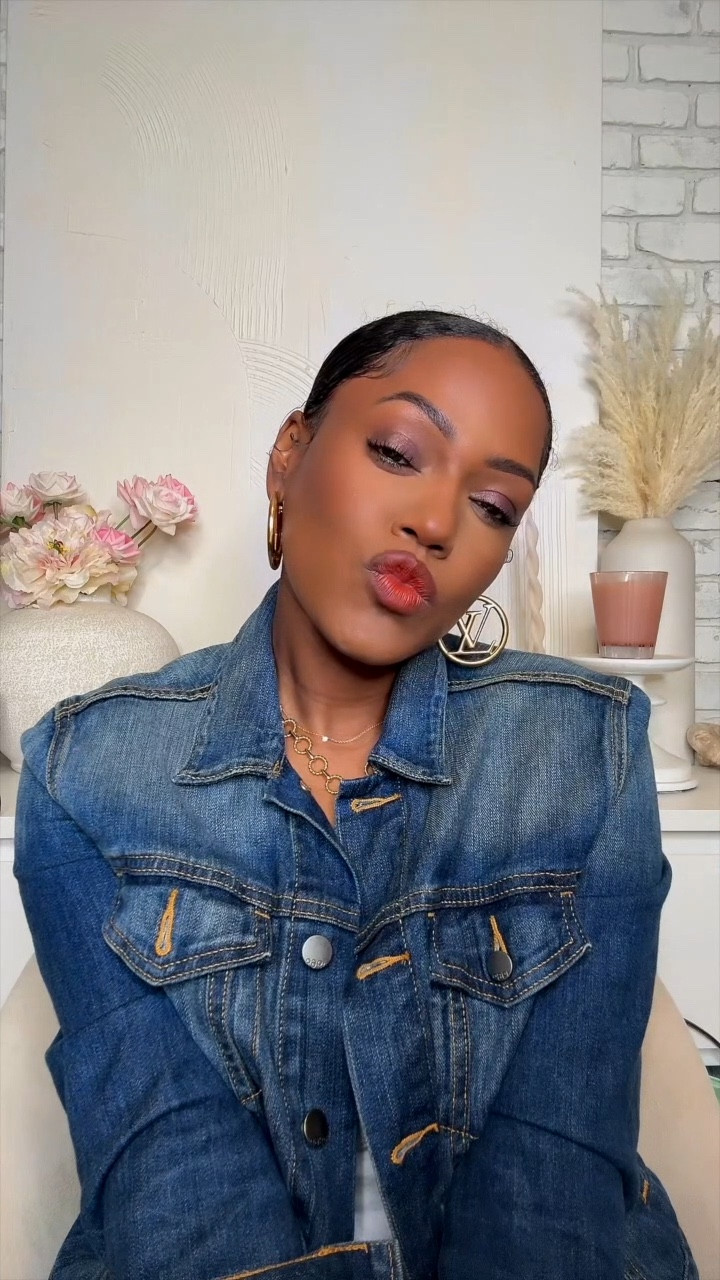 MAC Sale 30% Today!! MAC Makeup, Foundation, Lipstick, Fall Makeup, Sale Alert

Foundation Shade NC50 Liquid - NC55 Cream
Blush - Hard to Get
Lip Stick - Marrakesh
Powder - Dark Tan
Eyeliner - Serial Monogamist 

#LTKBeauty