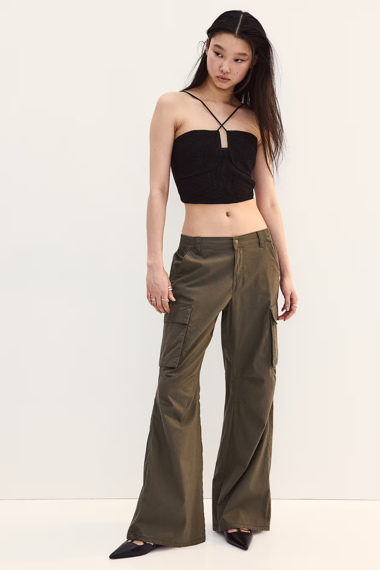 Canvas Cargo Pants - Dark khaki green - Ladies | H&M US | H&M (US + CA)
