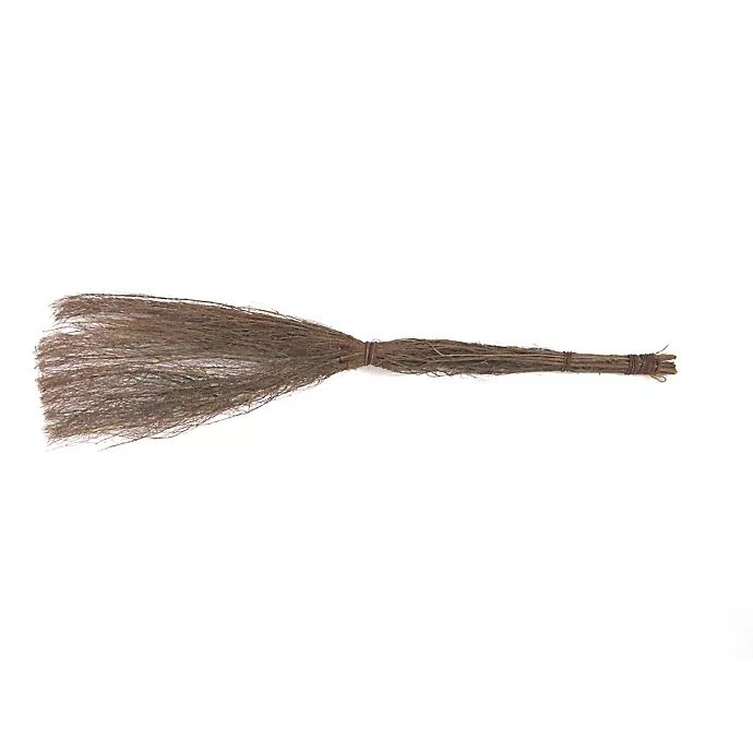 Rooms In Bloom 36-Inch Cinnamon Scented Decorative Broom in Natural | Bed Bath & Beyond