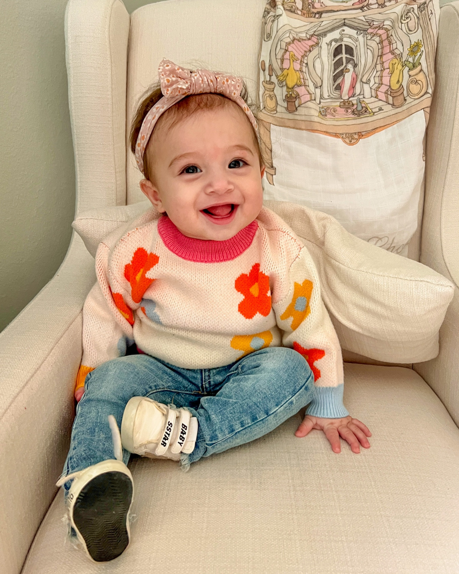 Flower sweater, under $15, baby girl outfit, baby jeans 

#LTKbump #LTKbaby #LTKkids