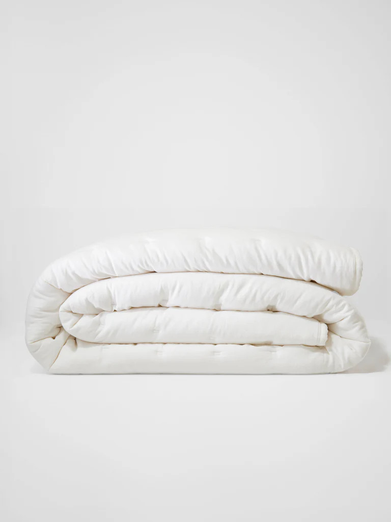 Linen Bamboo Puckered Quilt in Light Gray | Cozy Earth