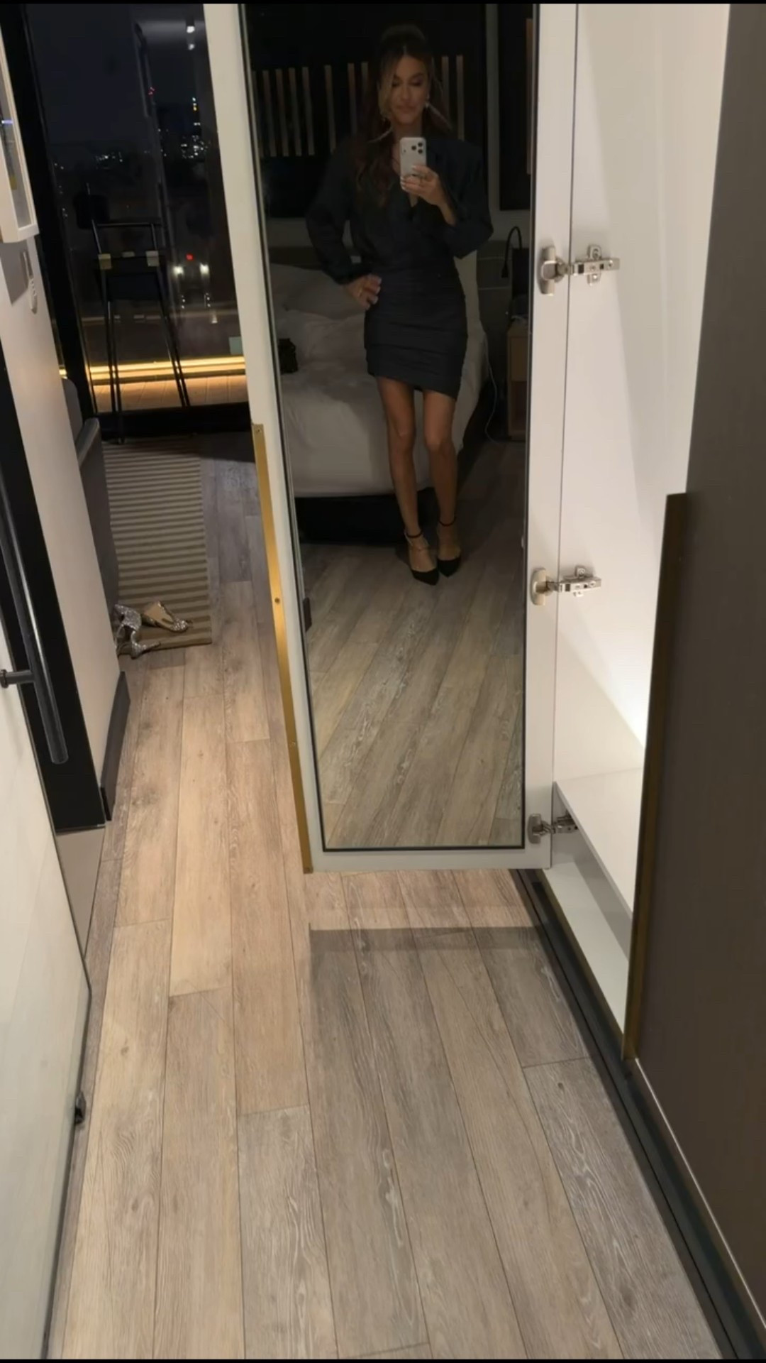 Outfit for my one night here! Love this dress 🩶

#LTKootd #LTKgrwm #LTKHoliday