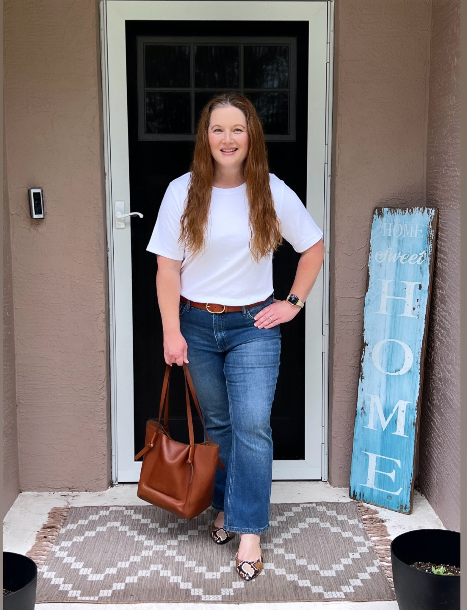 Gap style, white tshirt, closet staples, Kut from Kloth, Nordstrom style, elevated casual, Madewell tote, snake print, Jcrew Factory style, Madewell shoes

#LTKFindsUnder50 #LTKItBag #LTKMidsize