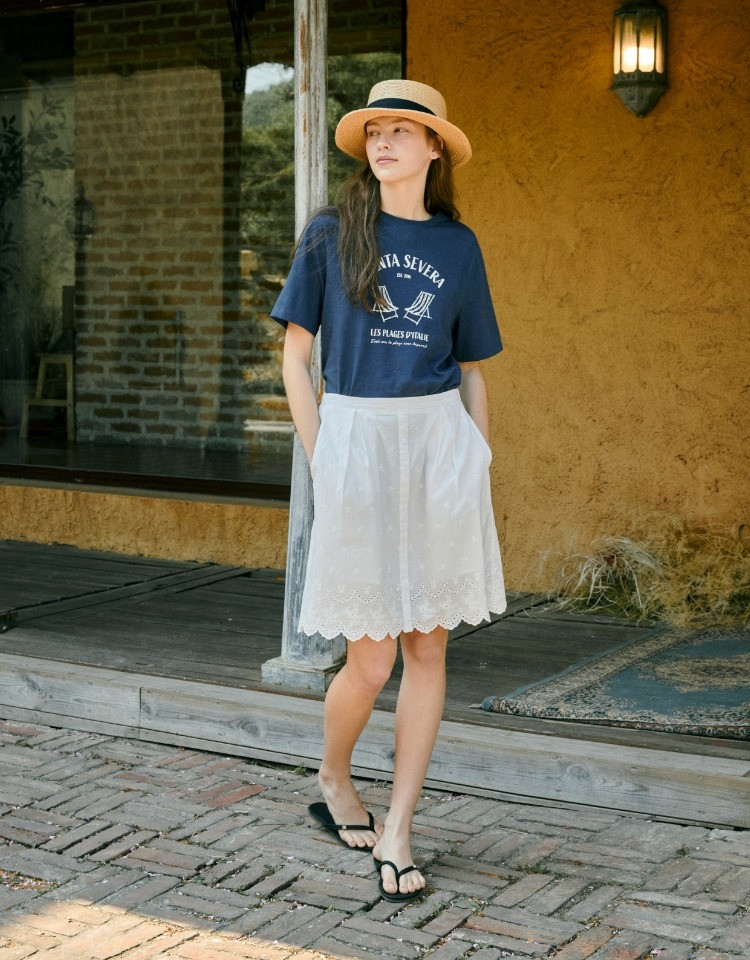 A-line eyelet midi skirt - white | Depound