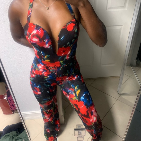 bebe x Naven floral print jumpsuit 🌺 | Poshmark