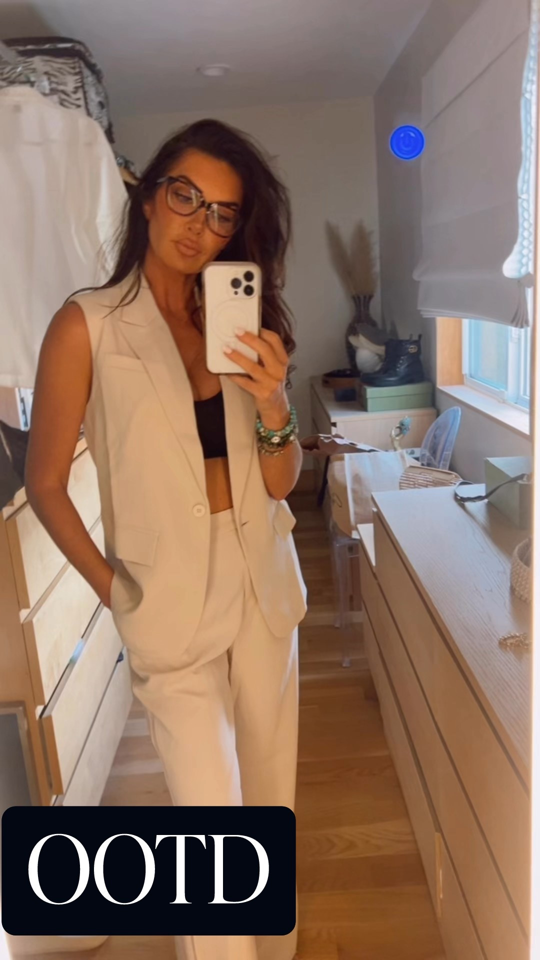 The weather is warming up, and it’s time to think about spring fashion. Can you believe this chic, 2 piece set is from Amazon? I’m 5’6” and got a small.  It comes in multiple colors. 

#LTKStyleTip #LTKOver40 #LTKSpringSale