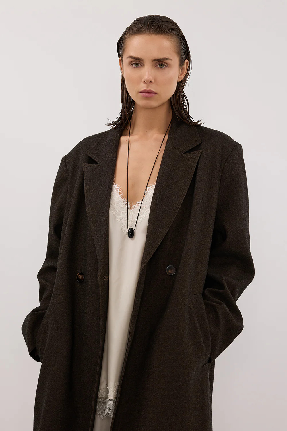 BENTLEY CHOCOLATE OVERSIZED COAT | DISSH