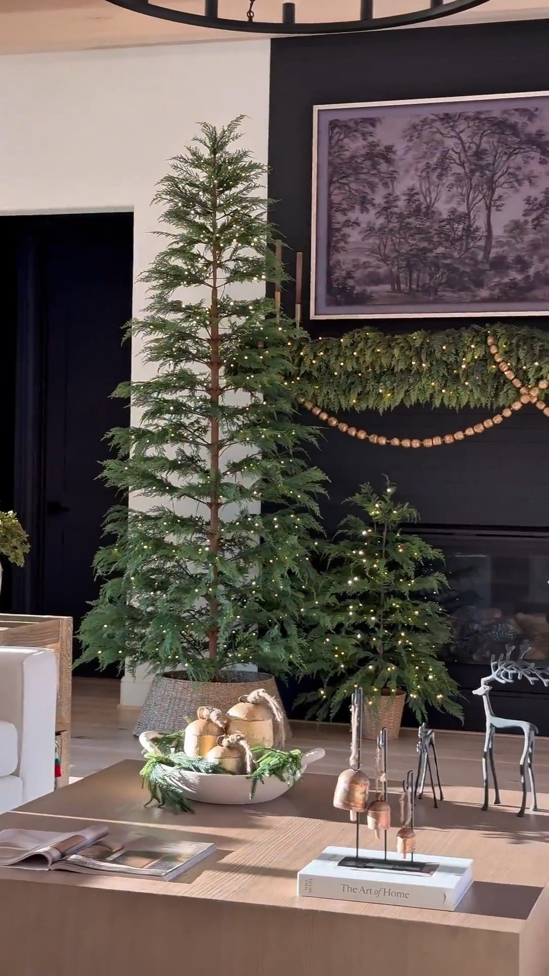 Love this Christmas tree so much! It’s so beautiful you could style it without ornaments and it would still steal the show. 🎄 Available in two sizes — perfect for any space! #AmazonFinds #ChristmasDecor #HolidayHome #AmazonHome #ChristmasTree