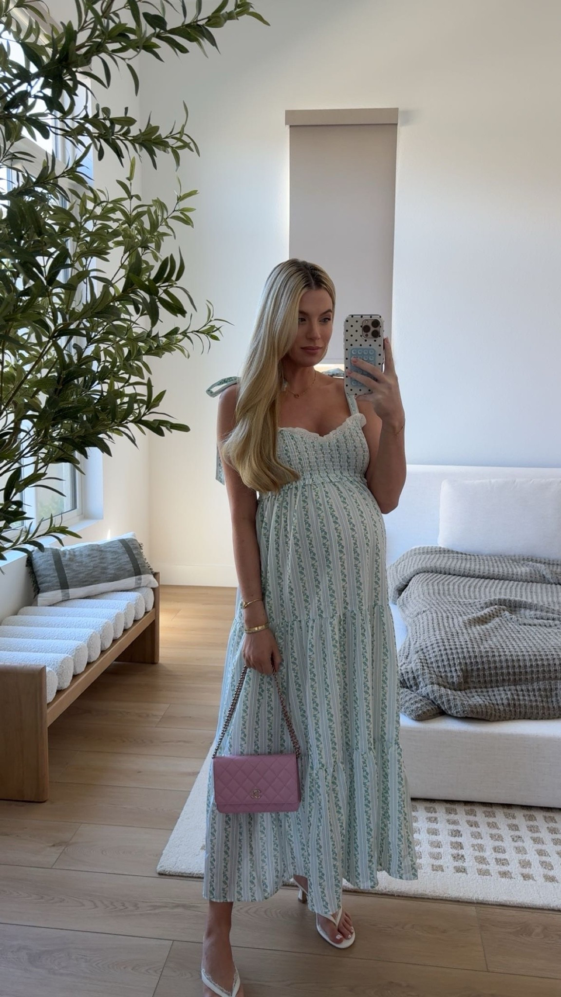 Another one of my favorite maternity dresses! So comfy and breathable 🤍🔗

#LTKootd #LTKmomlife #LTKBump