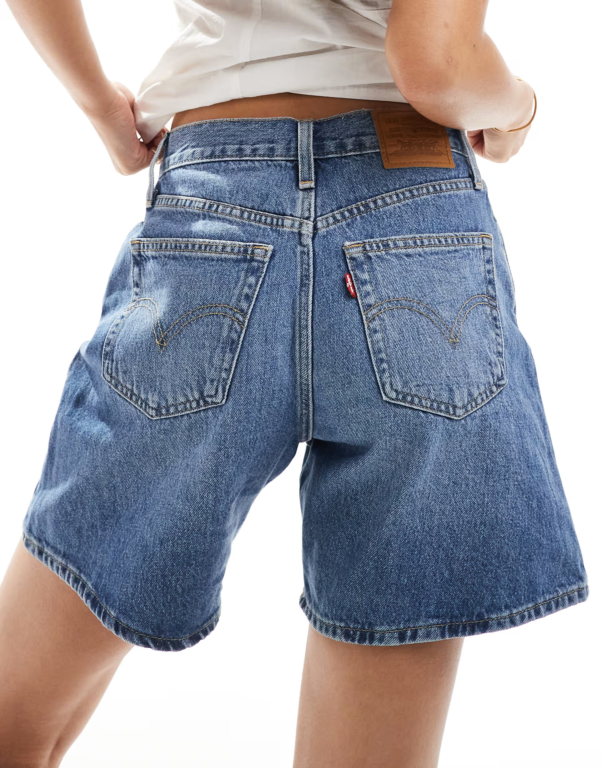 Levi's high waist baggy denim shorts in mid blue | ASOS (Global)