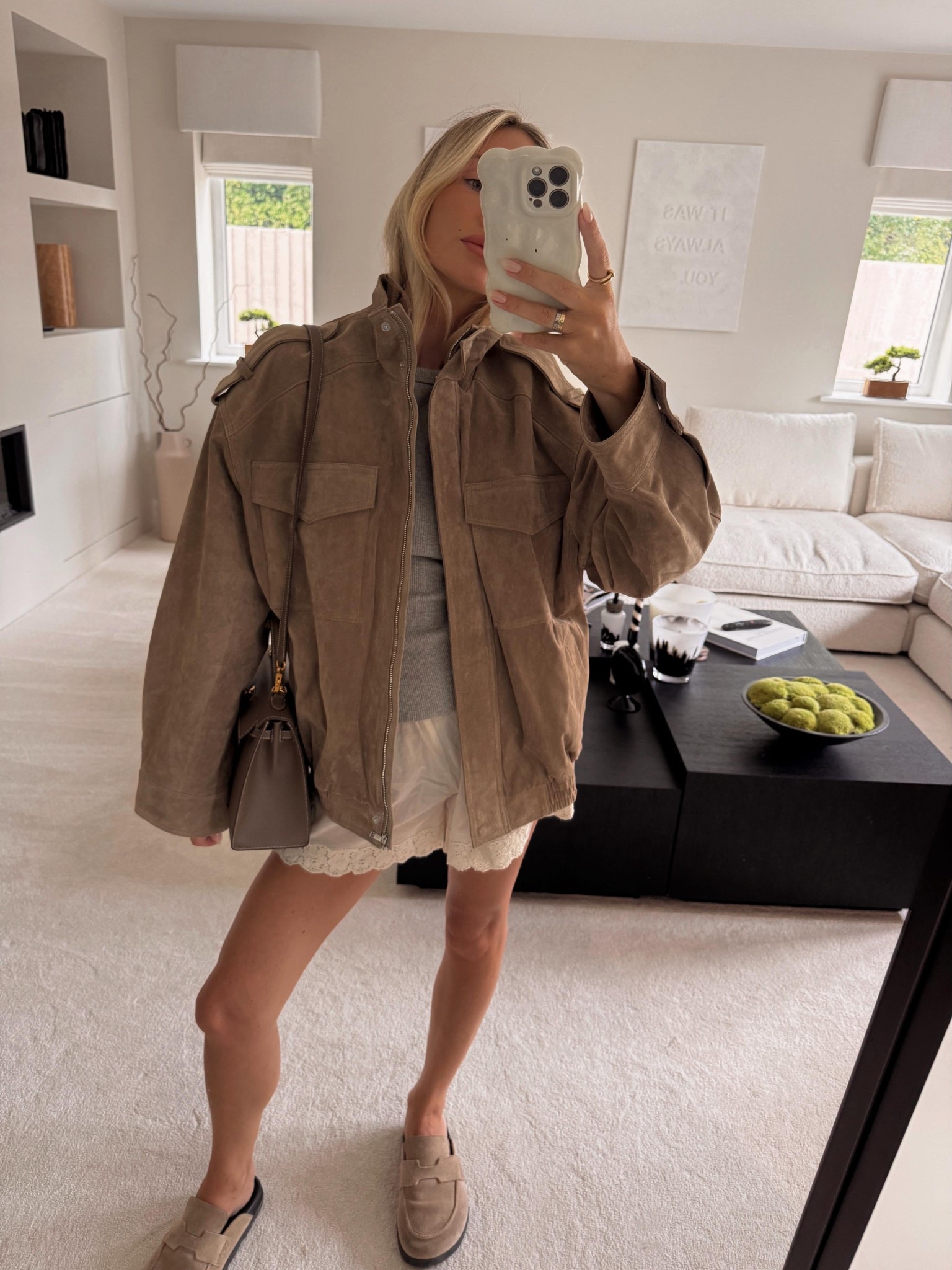 Suede season 🧸

Zara shorts currently out of stock, but I’ve linked some similar pieces ✨

#LTKstyletip #LTKautumn #LTKsummer