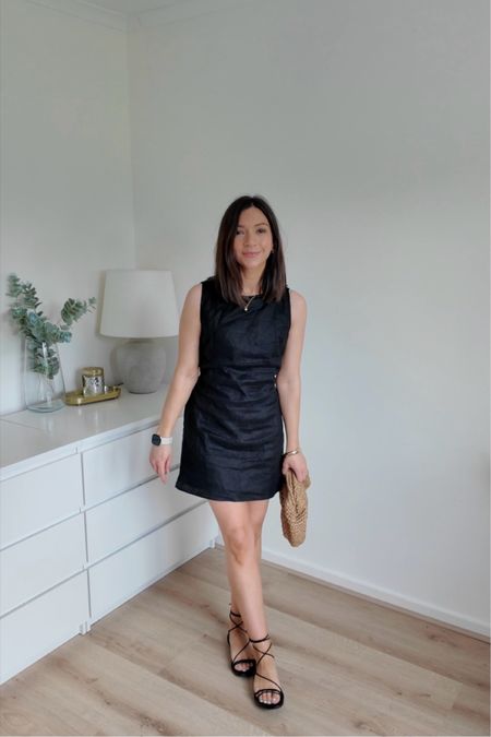 Holiday evening outfits ☀️☀️☀️

Dress // faithfull the brand (wearing size XS) and I have had it shortened too! 

Shoes // Amazon 
Bag // PLT

Holiday outfit, holiday evening outfits, outfit ideas, black dress, summer black
Dress, linen dress, summer looks, holiday looks, mum style, mum outfit 



#LTKeurope #LTKSeasonal #LTKtravel