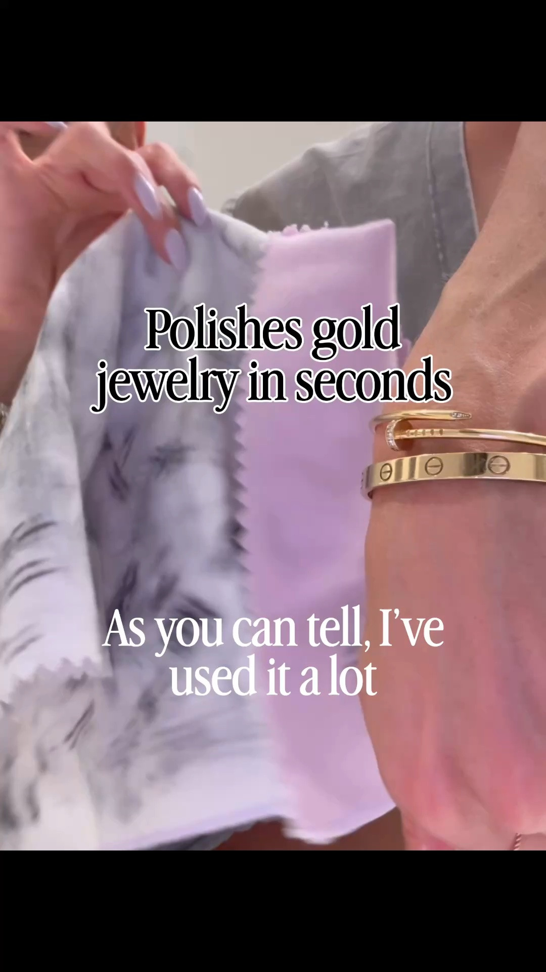 This polishing cloth polishes gold right up and makes it shine! Also comes in a silver one