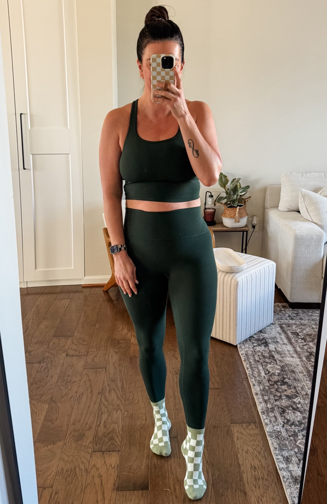 Pilates OOTD 
St patty’s day 
Green active wear 
Matching set 
Yoga 
Gym 
Amazon finds 


#LTKMidsize #LTKmomlife #LTKActive