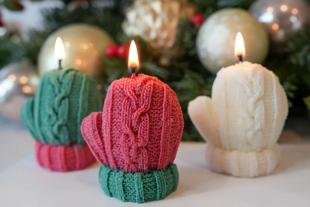 Handmade Christmas Mitten Candle: Holiday Home Decor - Etsy | Etsy (US)