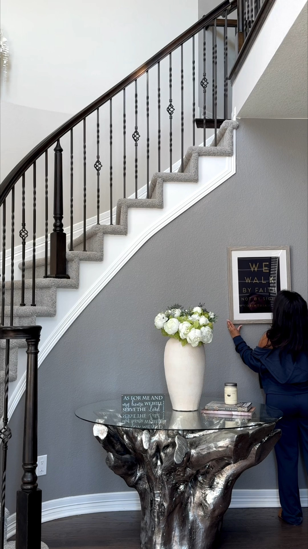 Elegant Entry Way 




#LTKHome #LTKdayinmylife #LTKvlog