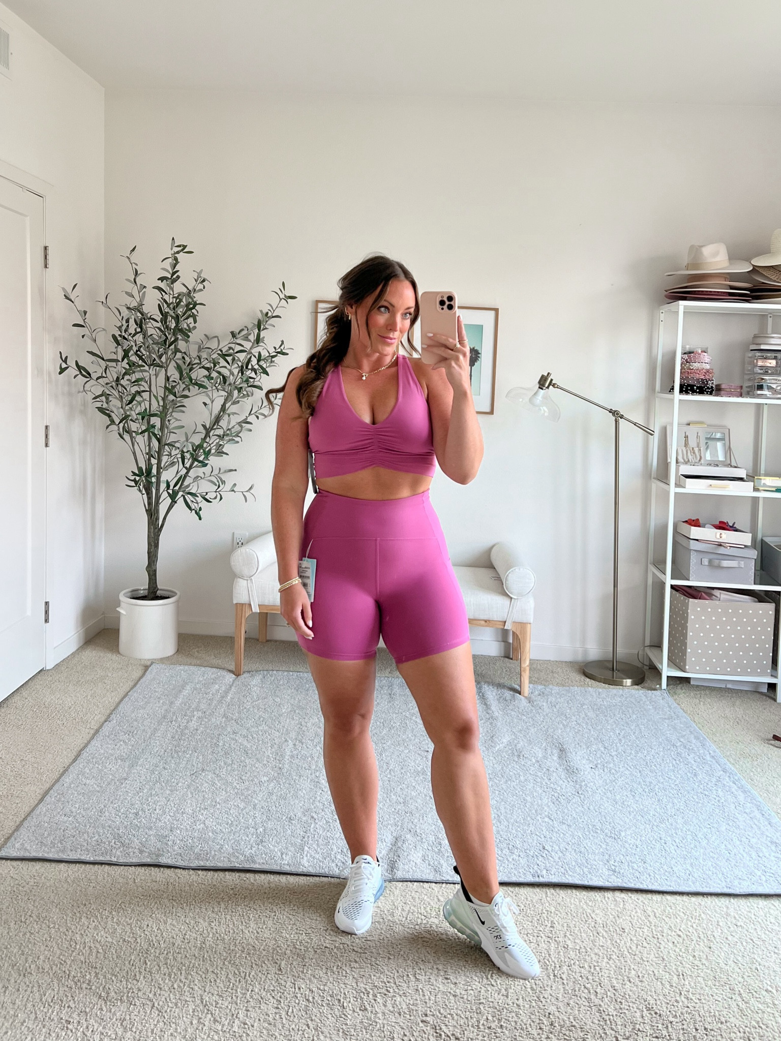 Cute activewear set! Wearing a medium in tops and bottoms, fits true to size! 

#LTKMidsize #LTKActive #LTKxNSale