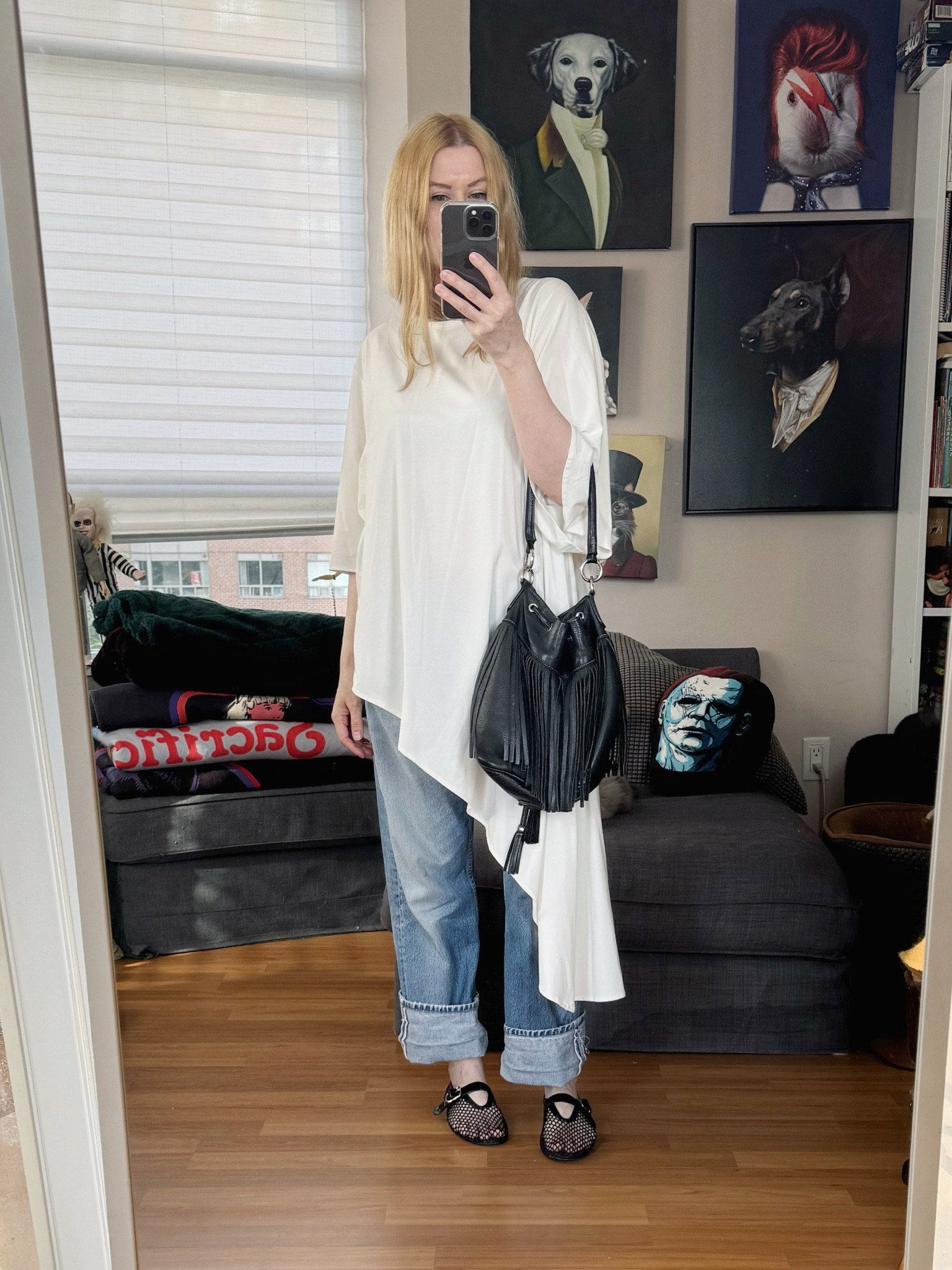 From yesterday. It’s a holiday here today and then tomorrow is my birthday 😬
Jeans and bag are vintage. 

•
 #torontostylist #StyleOver40  #secondhandFind #fashionstylist #slowfashion #FashionOver40  #MumStyle #genX #genXStyle #shopSecondhand #genXInfluencer #genXblogger #secondhandDesigner #Over40Style #40PlusStyle #Stylish40


#LTKFindsUnder100 #LTKOver40 #LTKStyleTip