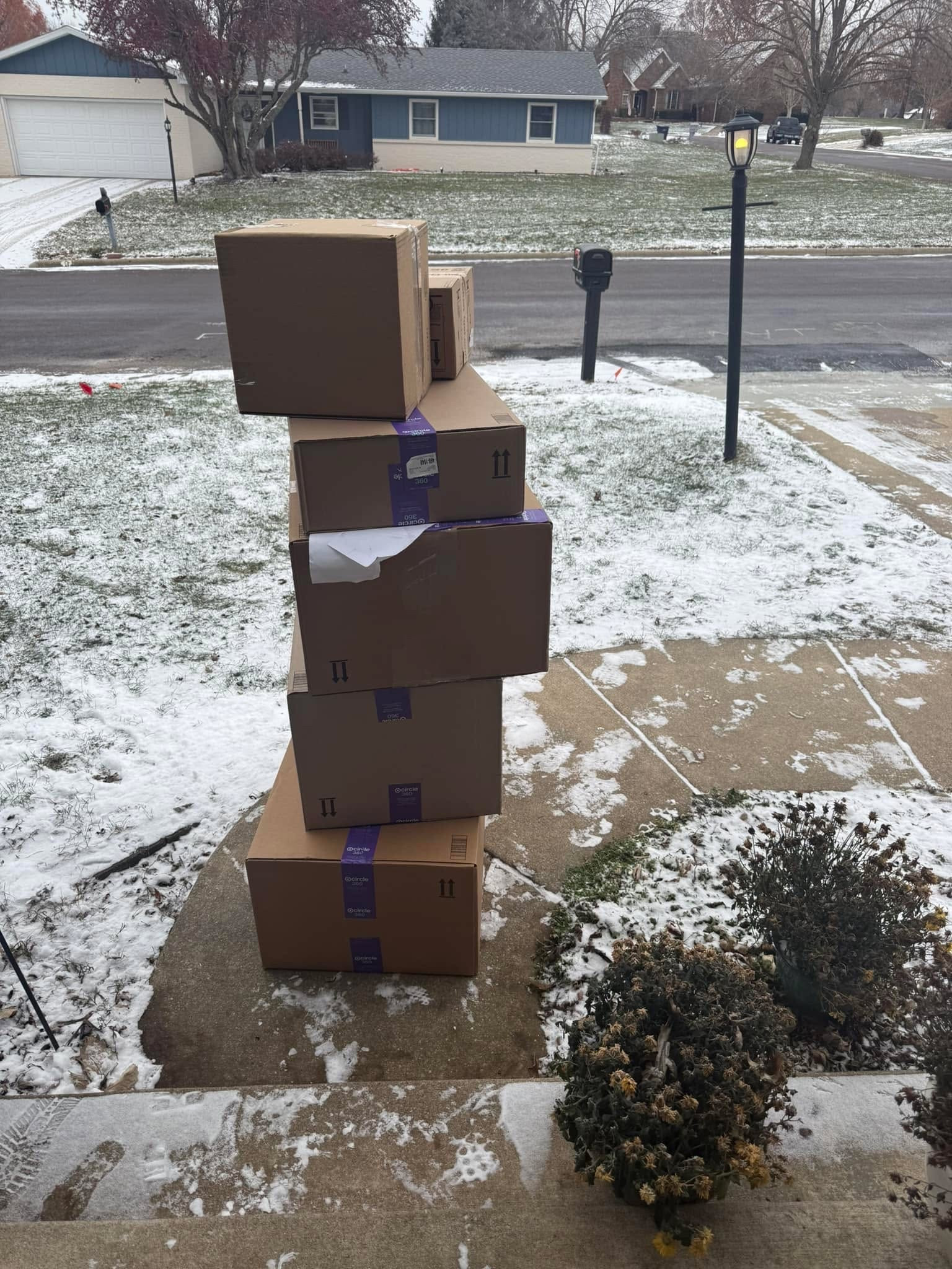 UPS guy is being dramatic 😂