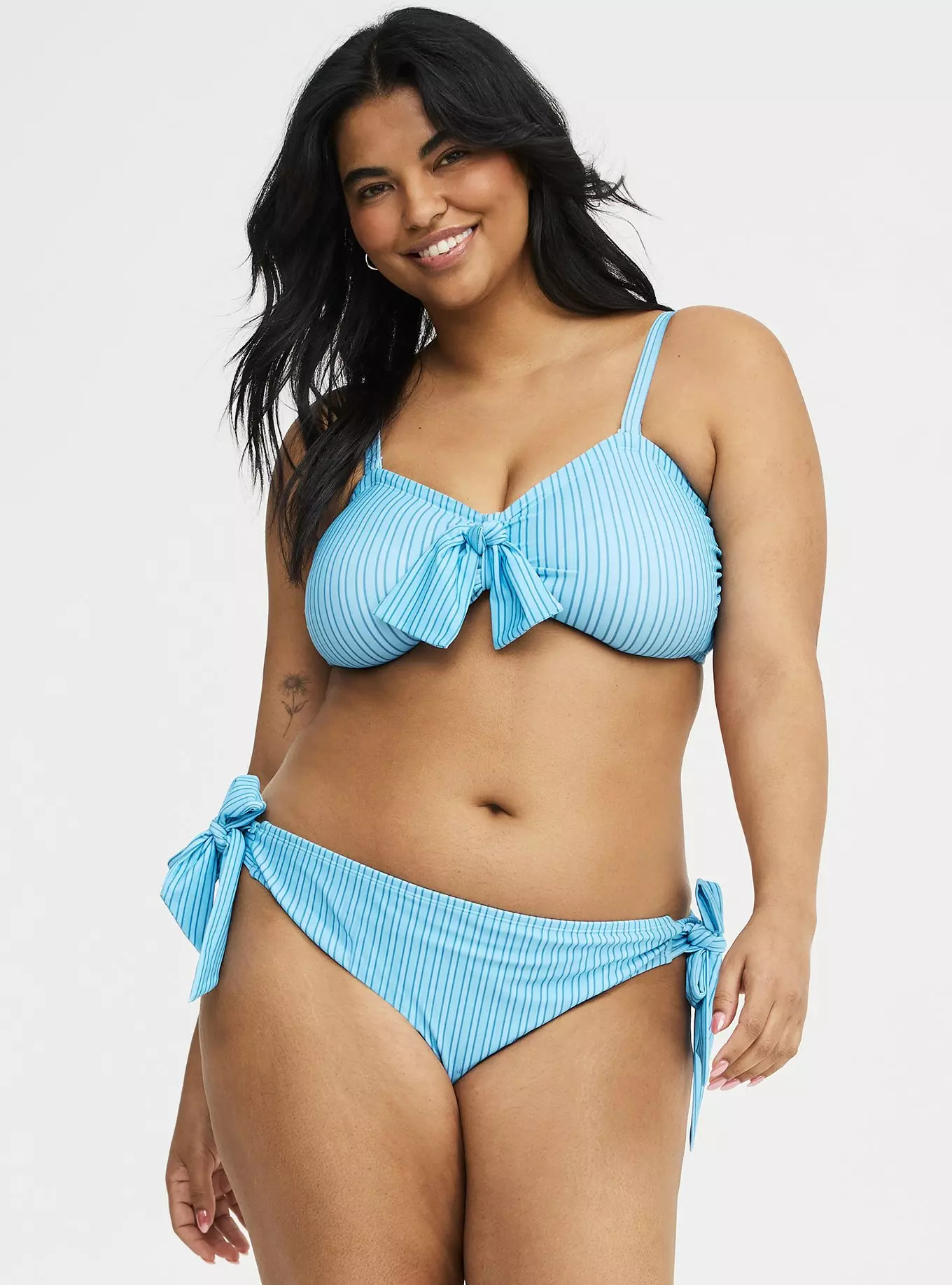 Bow Bandeau Bikini Top | Torrid (US & Canada)