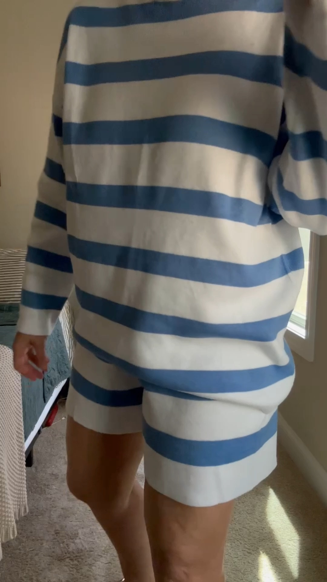 Comfy. Perfection. 

Tts