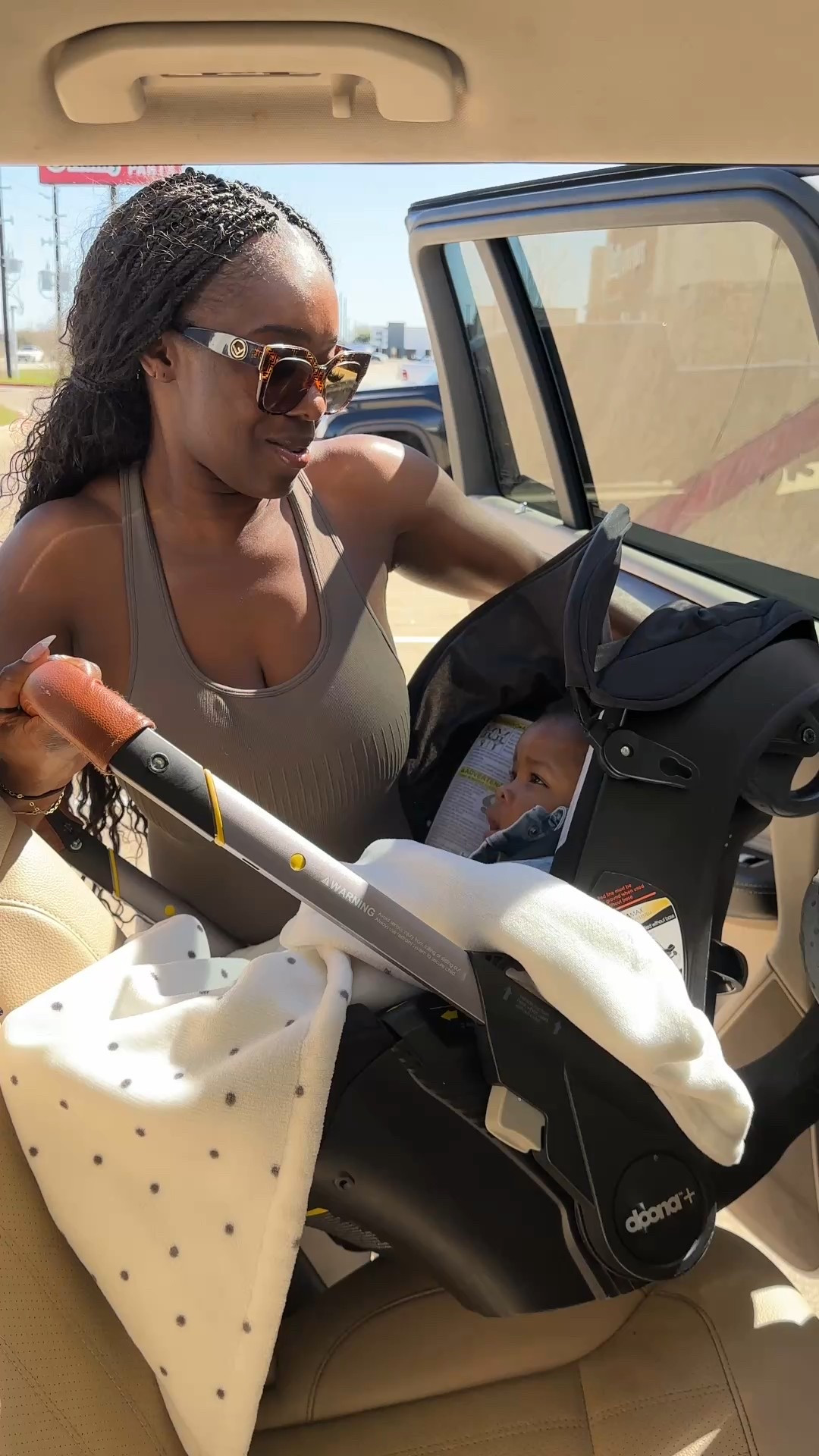 There’s a reason why we bring our Doona stroller everywhere, see how easy it was to dismantle and assemble? Perfect for on the go!

#LTKWatchNow #LTKKids #LTKBaby