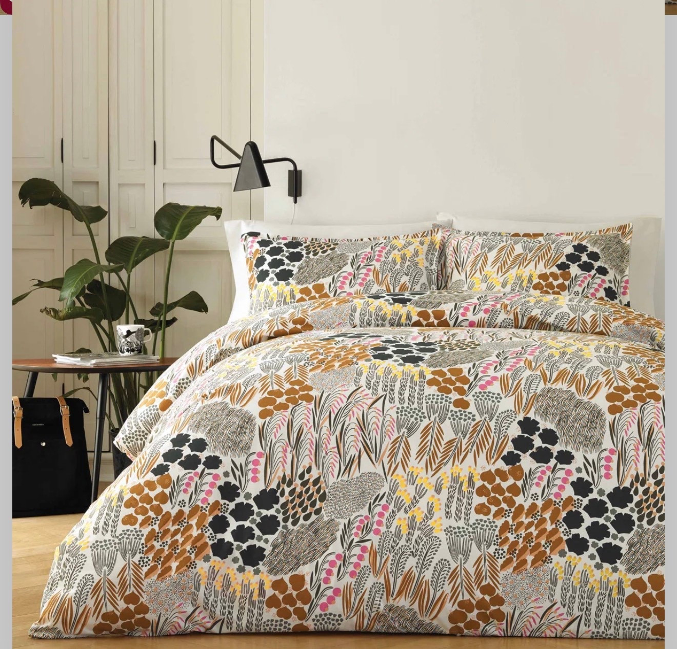 🛌 Escape into effortless elegance with this reversible Duvet Cover Set from Wayfair. A simple chic update. 

#wayfair #wayfaircreator #bohobedroom #bedroomrefresh

#LTKHome