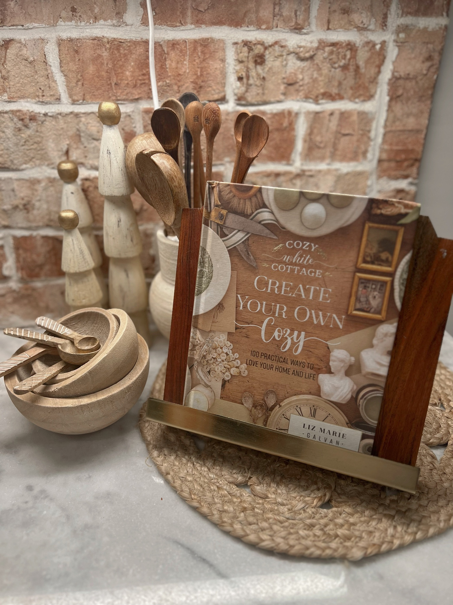 One of my favorite gifts to give & receive📖✨🤍 love Liz’s books! It’s so gorgeous! 

Gift idea / for her / amazon / gift guide / cozy / neutrals / decor / home / Holley Gabrielle  

#LTKfindsunder50 #LTKhome #LTKGiftGuide