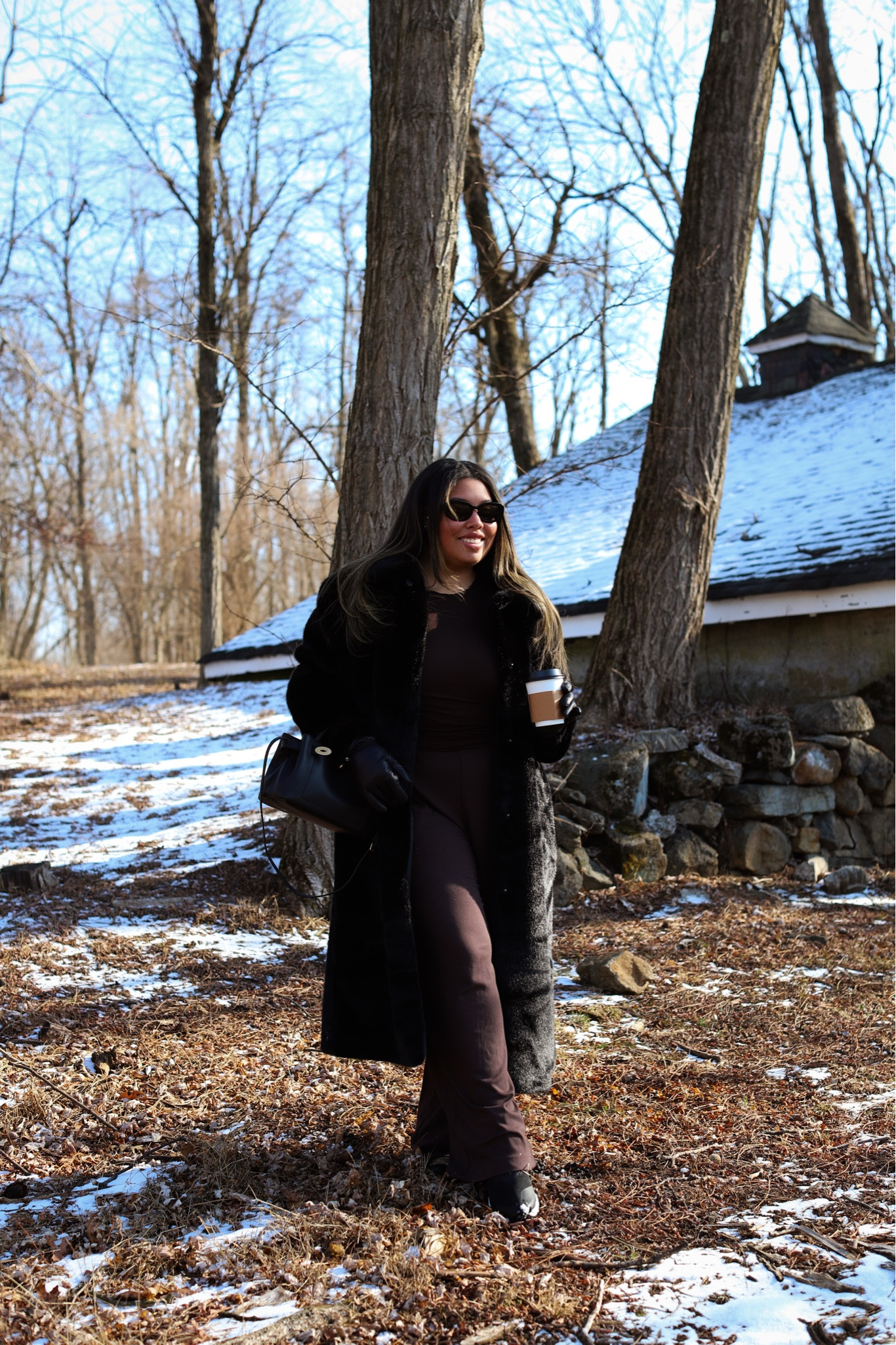 Faux Fur Coats on salee

#LTKSeasonal #LTKmidsize #LTKfindsunder100