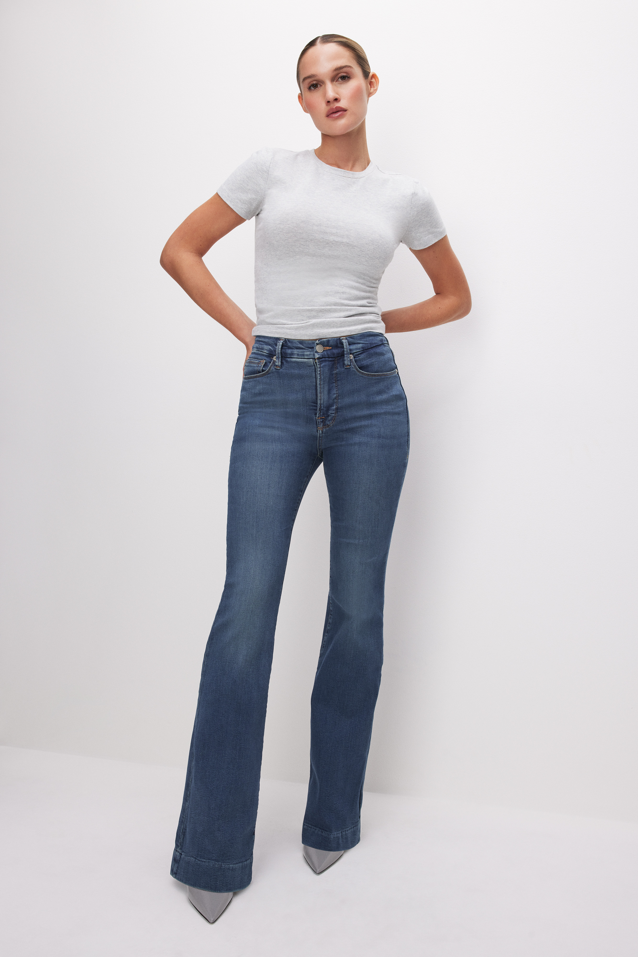 GOOD LEGS FLARE JEANS | Good American
