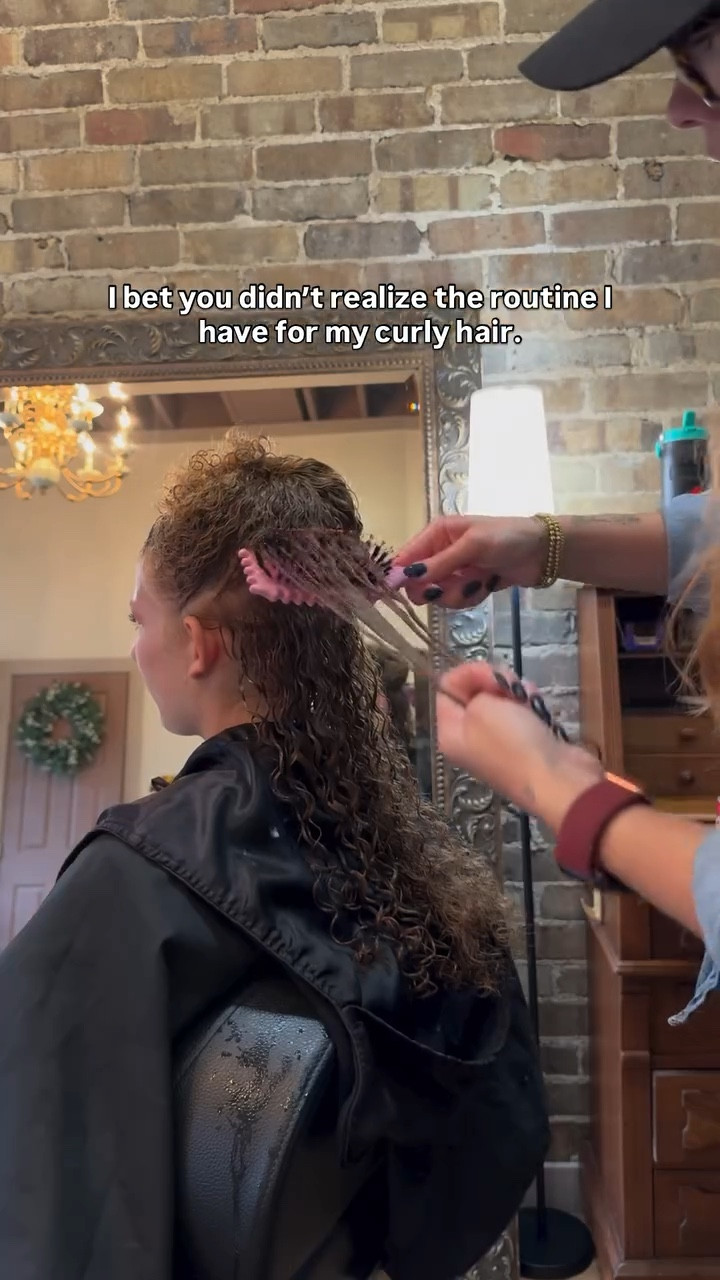 I suggest kicking butt (or ass) on wash day, so that your curls have awesome definition. Great definition means longevity for your curls.

Comment “REVIVE” for a link to my go-to curl refreshing products. 
.
.
.
#curlyhairroutine
#curlyhairproducts
#favoritecurlyhairproducts
#stylingcurls
#howtostylewaves