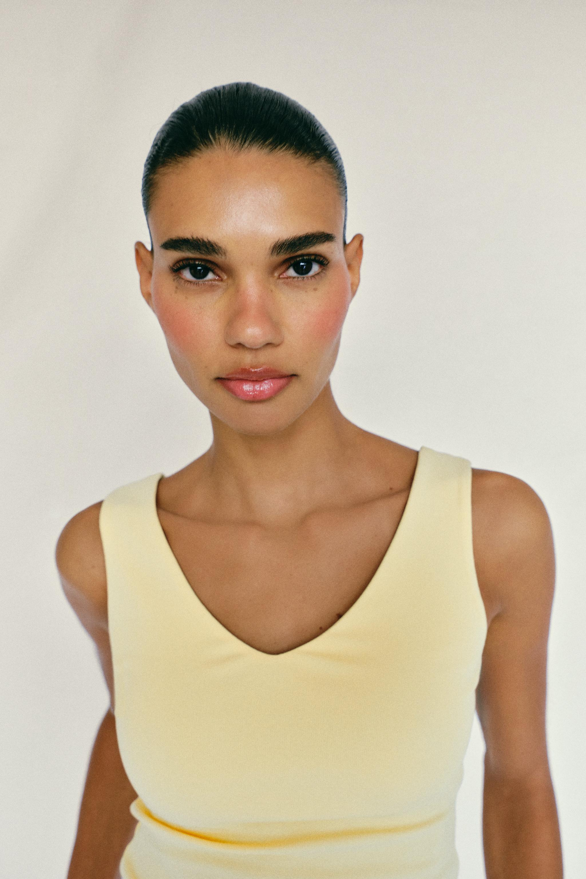 OFF-THE-SHOULDER T-SHIRT | Zara US