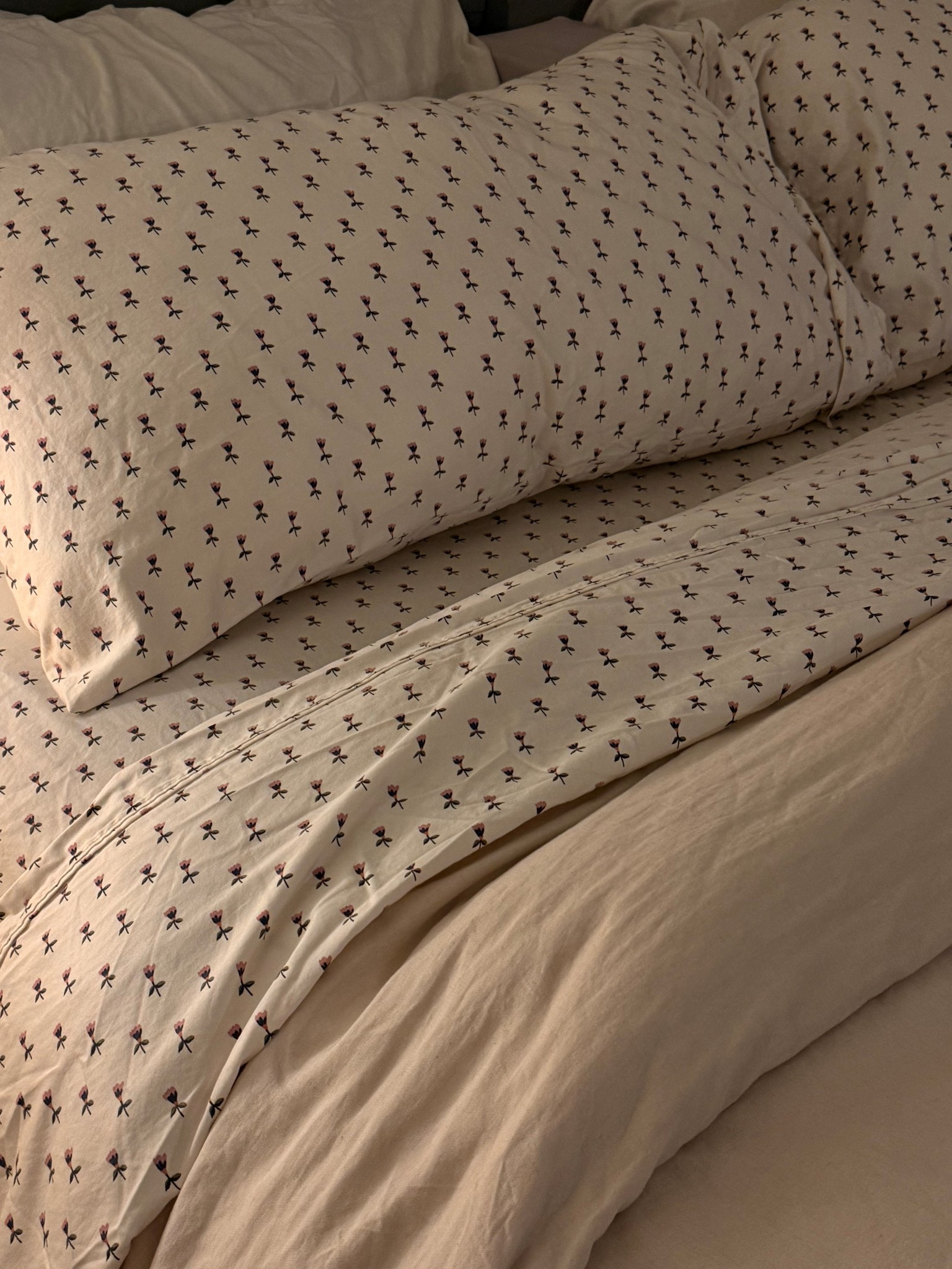 My favorite sheets! I feel like they get better with each wash and they’re incredibly quality at a great price 🤍 would make an amazing Christmas gift! Xx 

#LTKHome #LTKmomlife #LTKGiftGuide