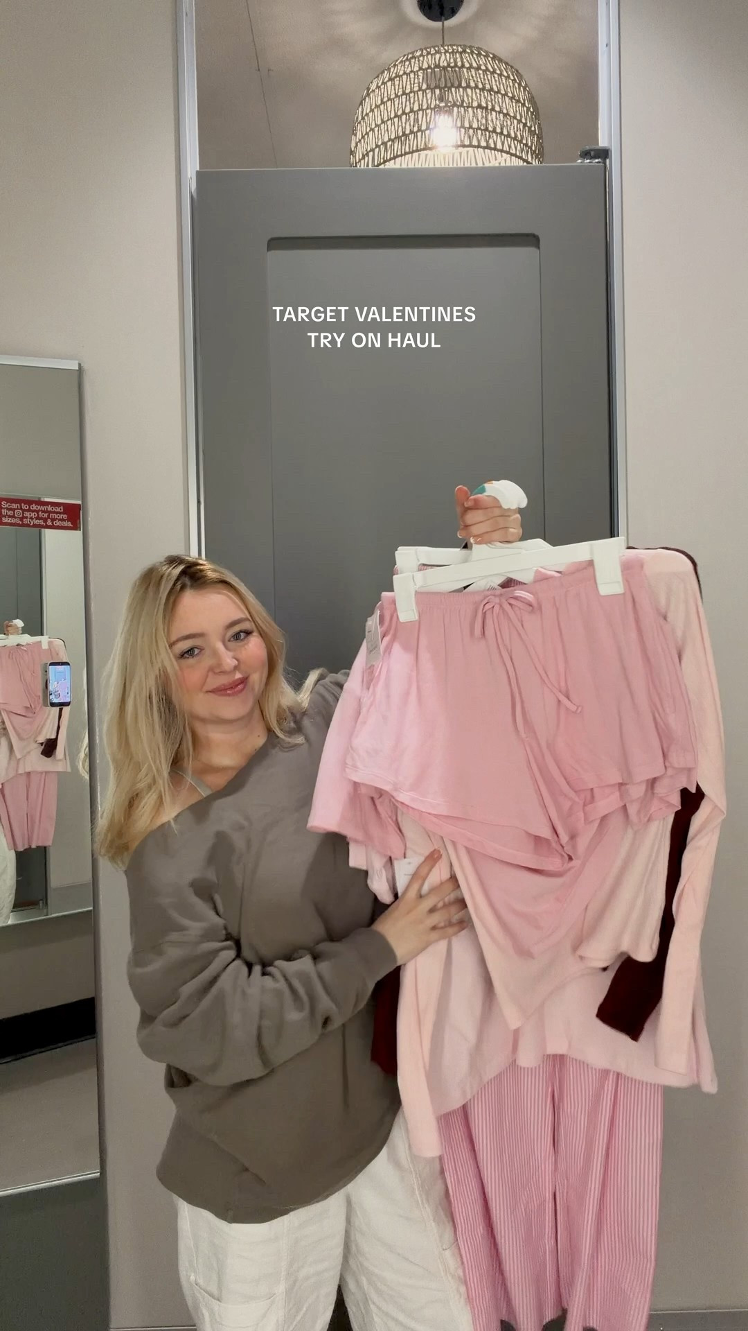 Valentine’s Day finds at Target 🫶🏻💕

#LTKSeasonal #LTKPetite #LTKootd