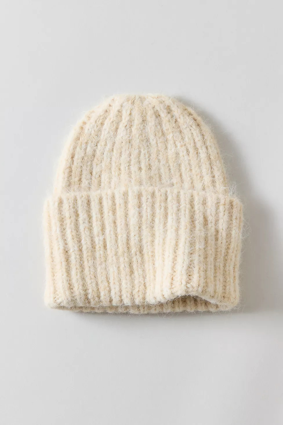 Chunky Ribbed Knit Beanie | Urban Outfitters (US and RoW)