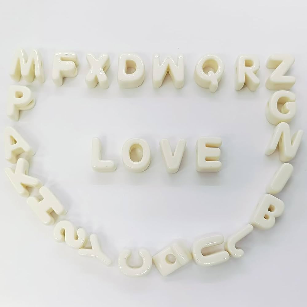 26 Large 6mm Hole Letter Beads, 20mm Beads A to Z,for DIY Jewelry Making Kit Friendship Bracelet ... | Amazon (US)