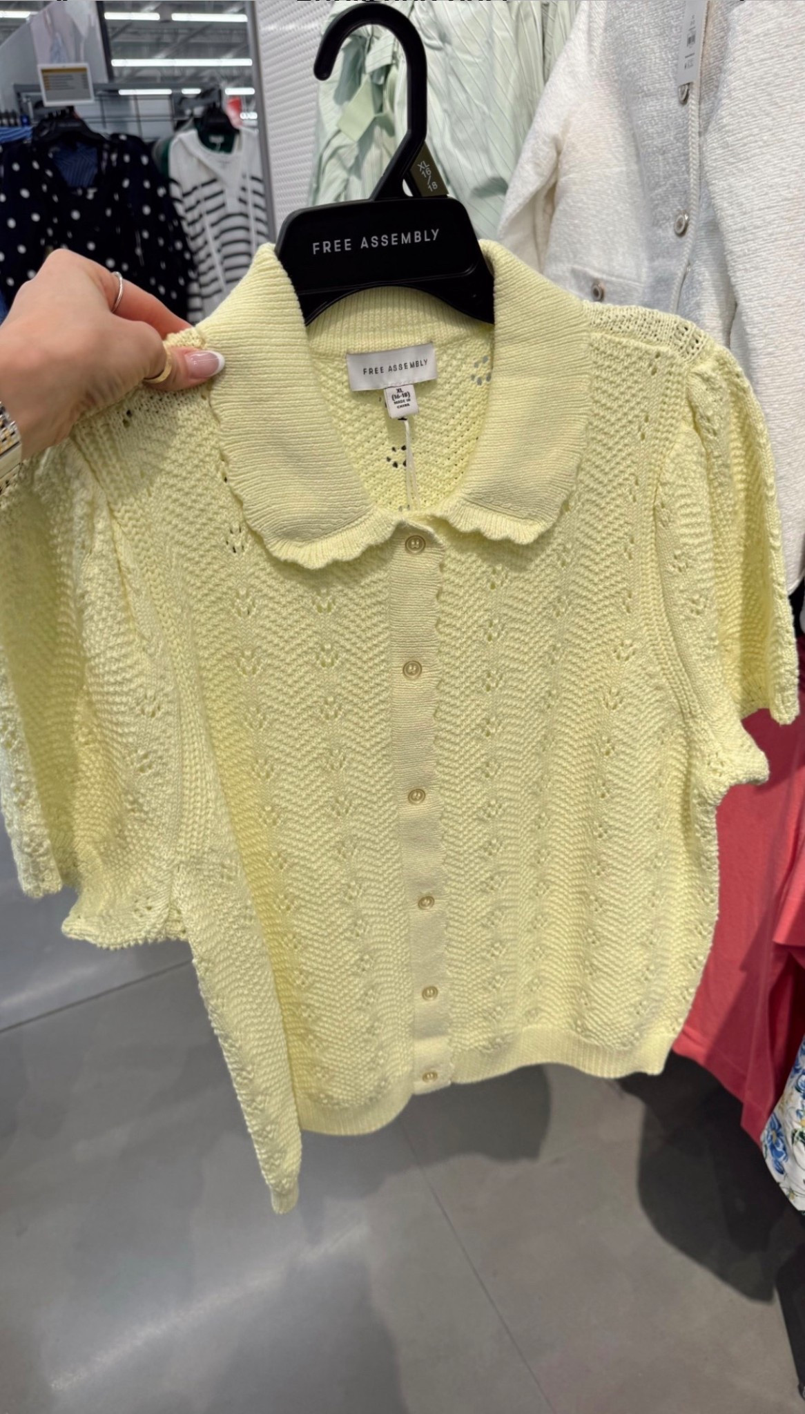 🤍 ON SALE FOR $13 instead of $26!!!! The white + bright yellow are both on sale. I’m predicting sizes will FLY! 

#LTKdayinmylife #LTKootd #LTKgrwm