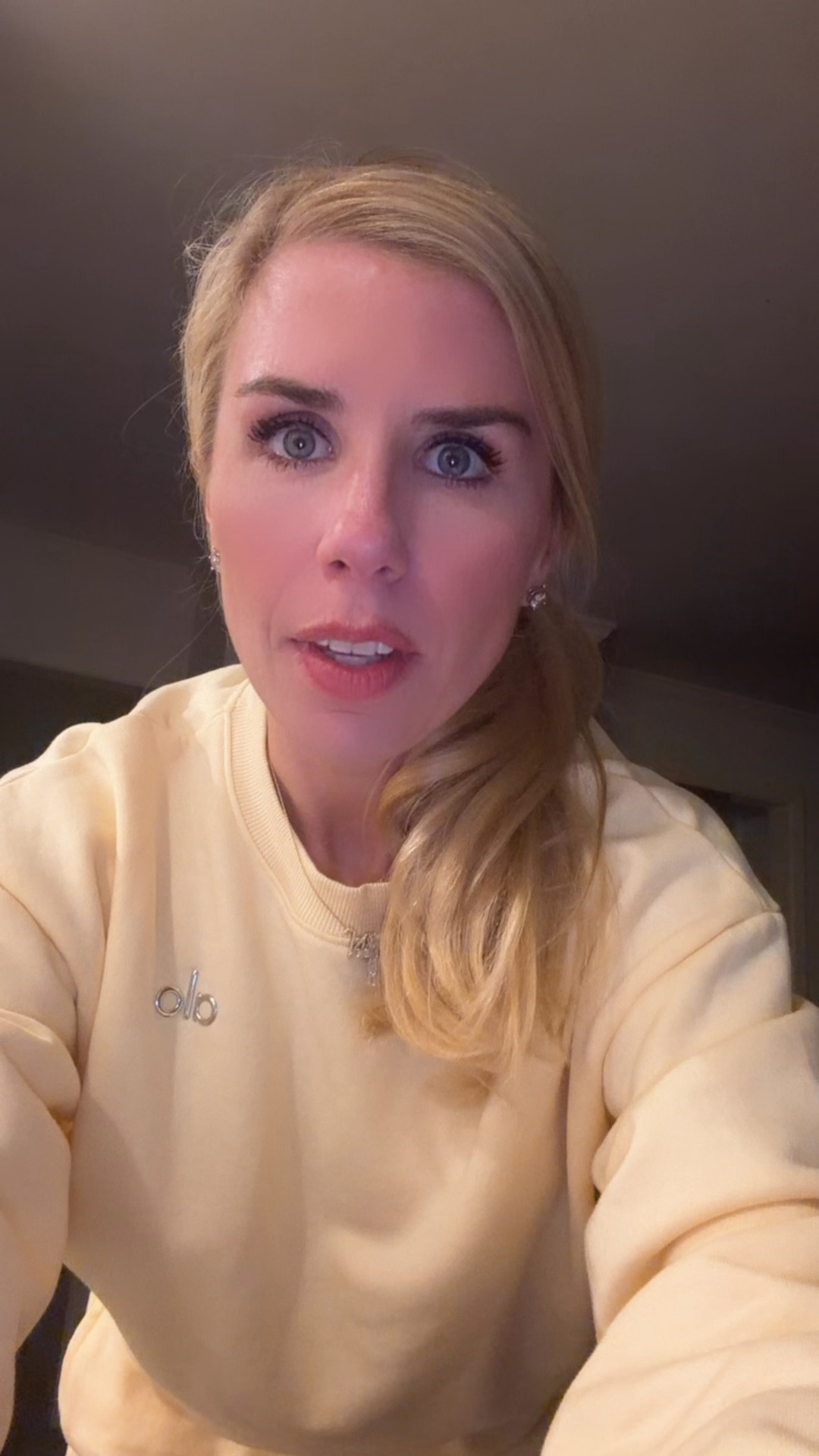 Hopper Movie Review & Alo Set

#LTKSpringSale #LTKmomlife