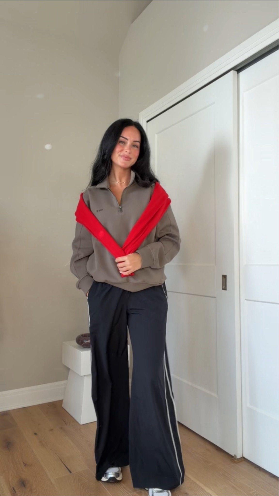 #abercrombiepartner just dropped the cutest activewear! Love that they dropped a collection with Barry’s. Here are my favorite pieces from the collection ♥️

My sizing 5’7, 145lbs, 32dd
I’m wearing size smalls 

@abercrombie
