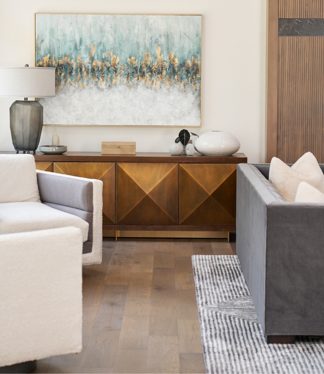 Modern Great Room Design 

#virtualdesign #interiordesign #designer #decor #decorating #decorator #interiordesigner #interiorstyling #designinspiration #designinspo #familyroomdecor #familyroomdesign #livingroomdesign #lookforless #traditionaldesign #rug #console #swivelchair #moderndesign #moderndecor #farmhousedecor 

#LTKsalealert #LTKstyletip #LTKhome