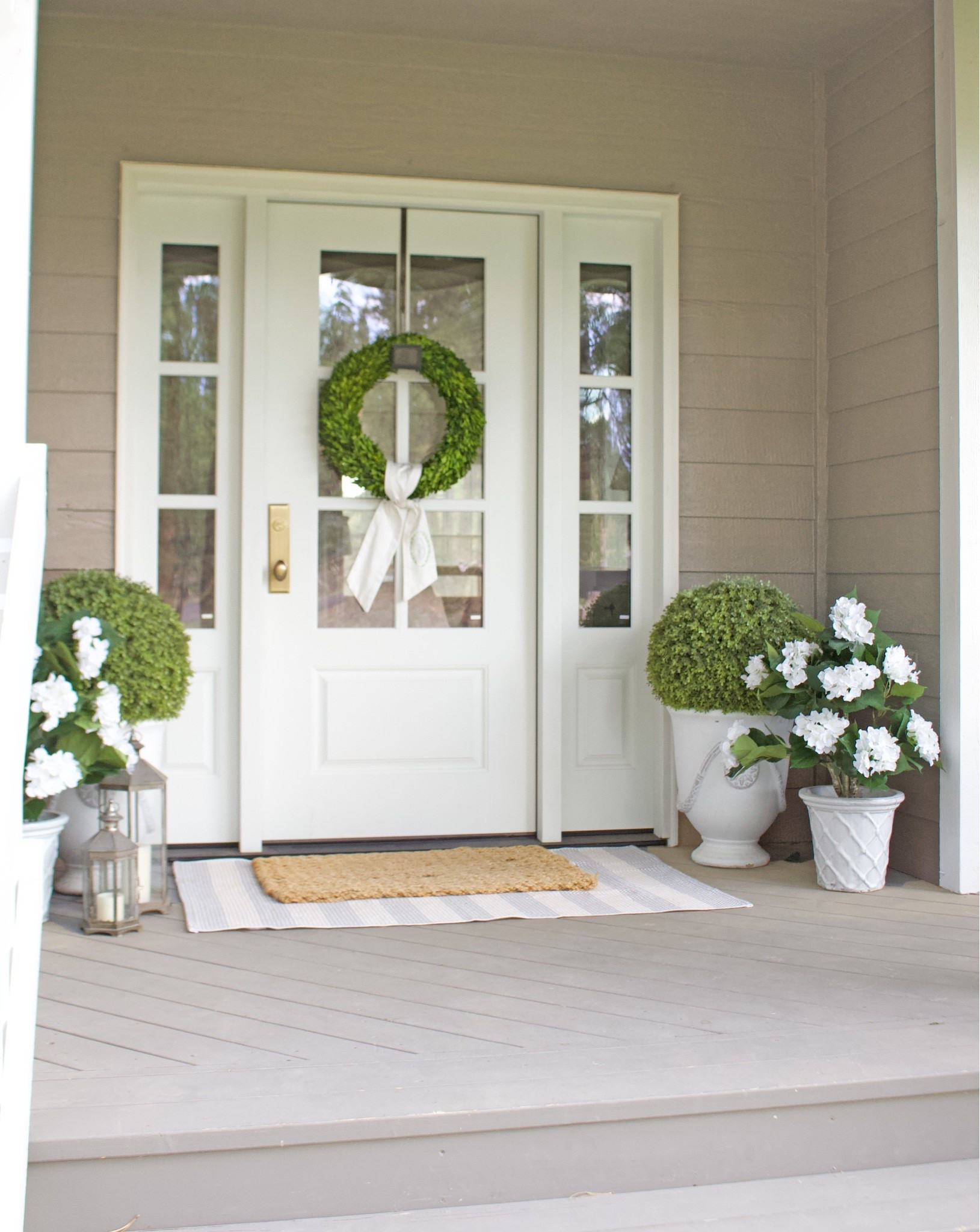 Shop my front porch decor, planters, and more!