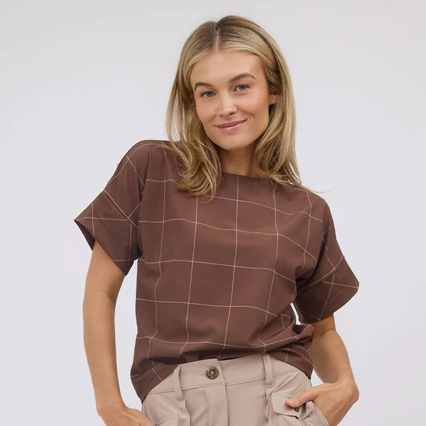 Boss Tee, Brown/Cream Windowpane | Albion Fit