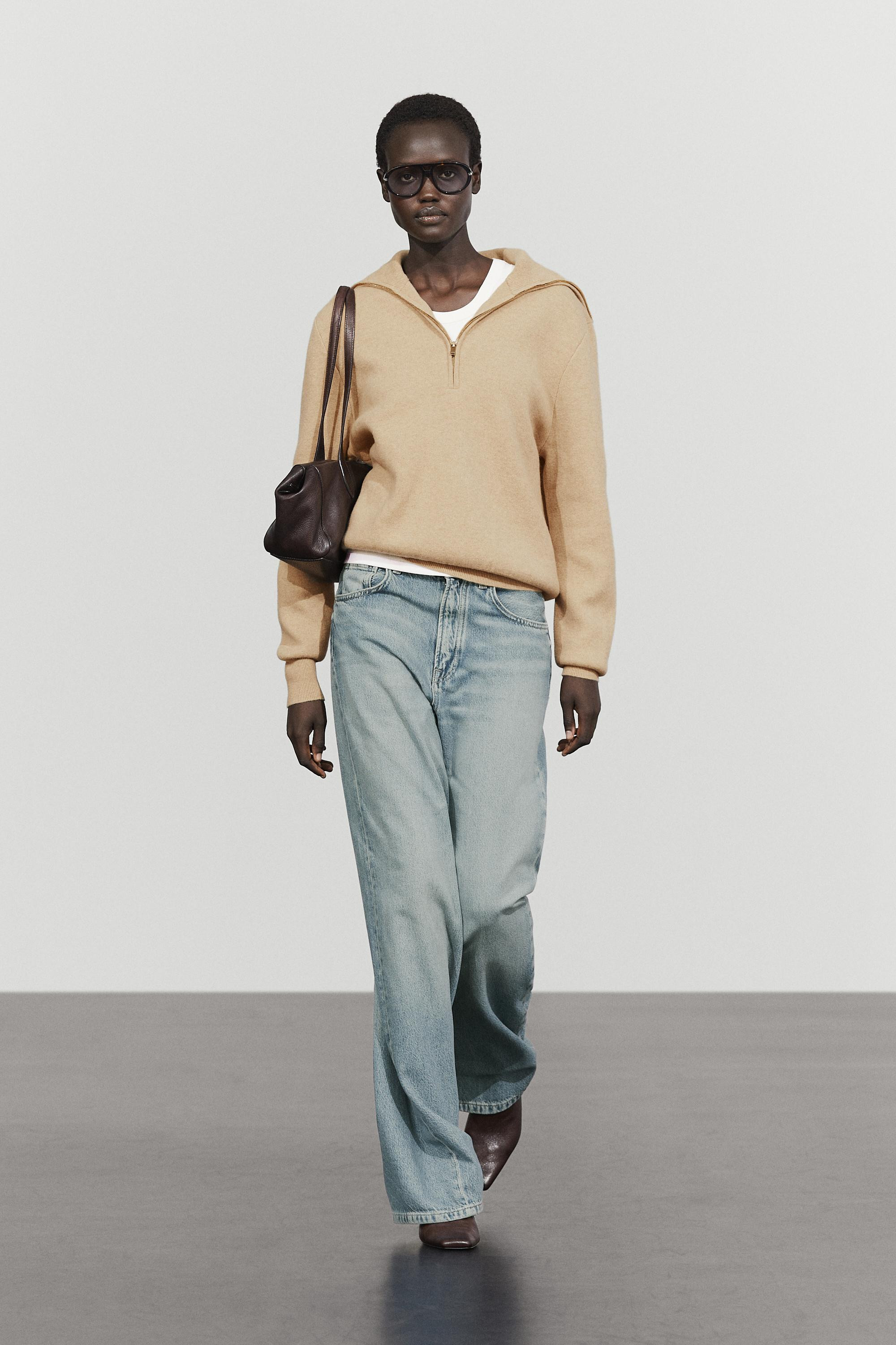 Wide collar zip-up knit sweater | Massimo Dutti UK