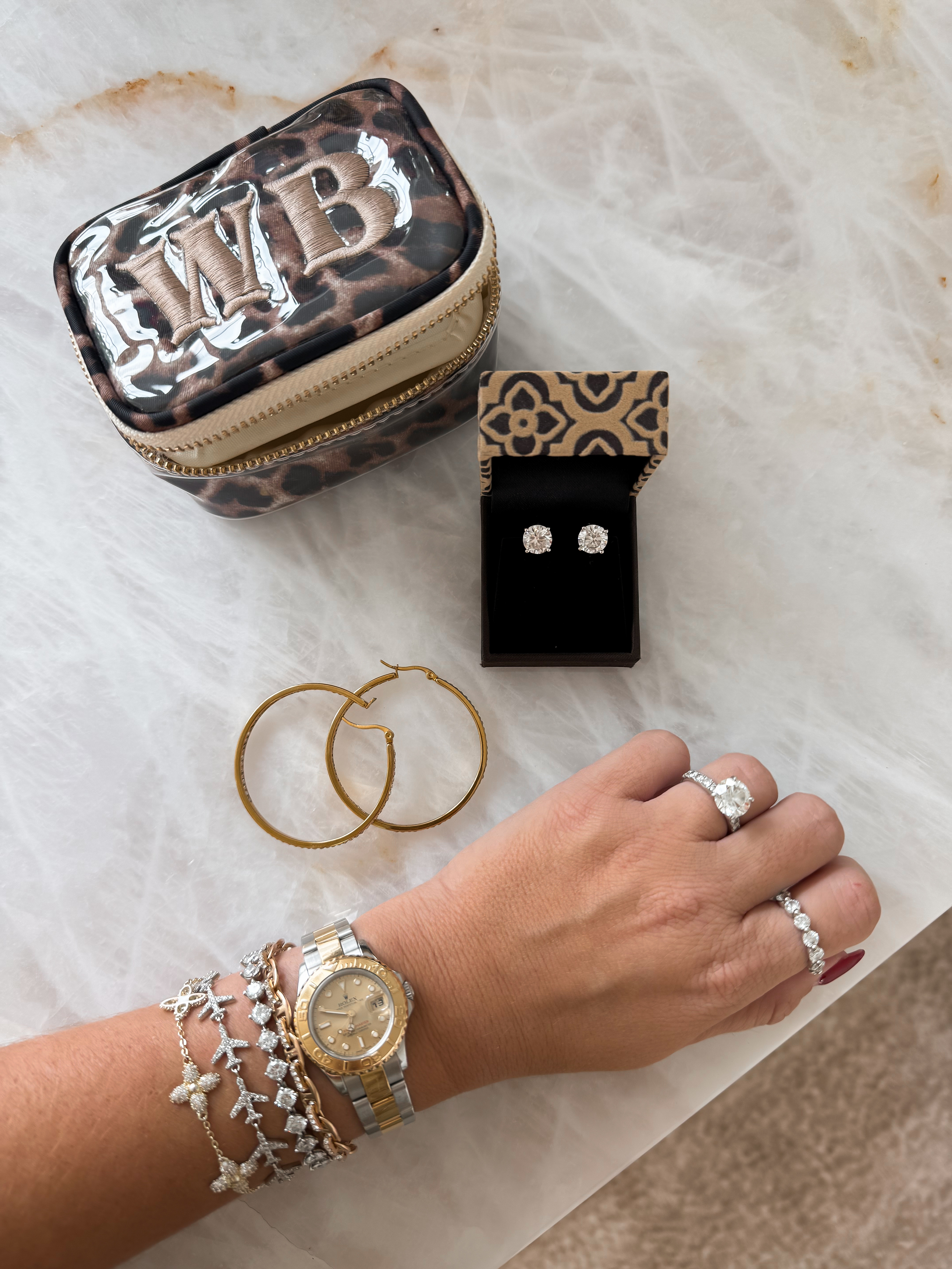 Gift ideas for her! 

#LTKCyberWeek 

#LTKGiftGuide #LTKHoliday